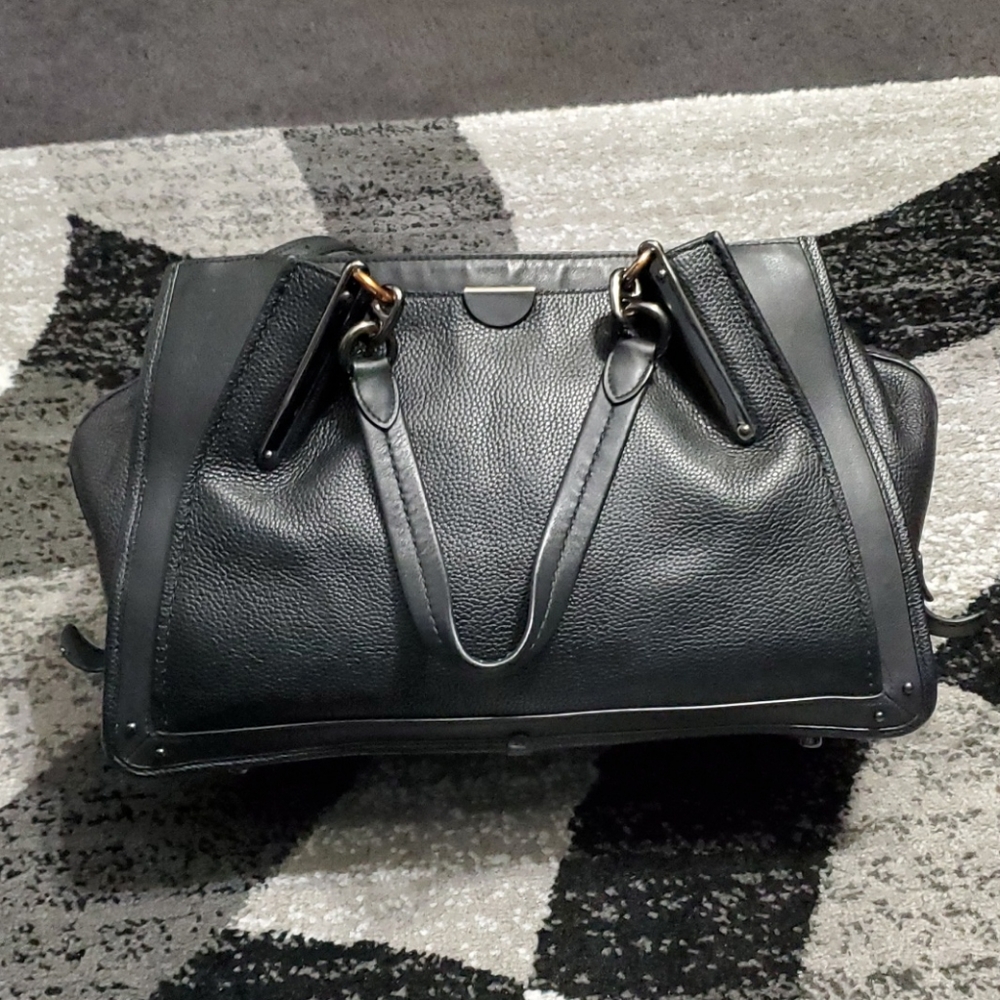 Purse - Picture 2 of 4